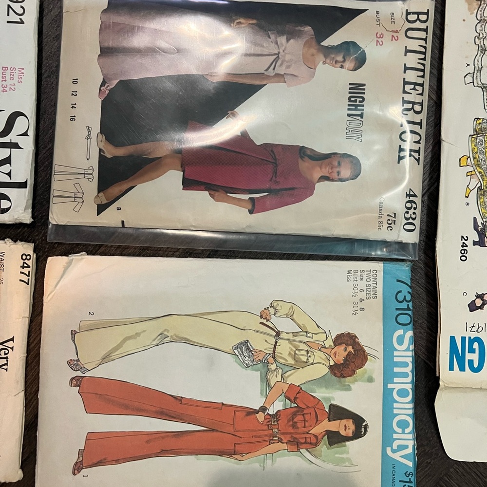 Vintage Sewing Pattern Collection - Picture 5 of 9
